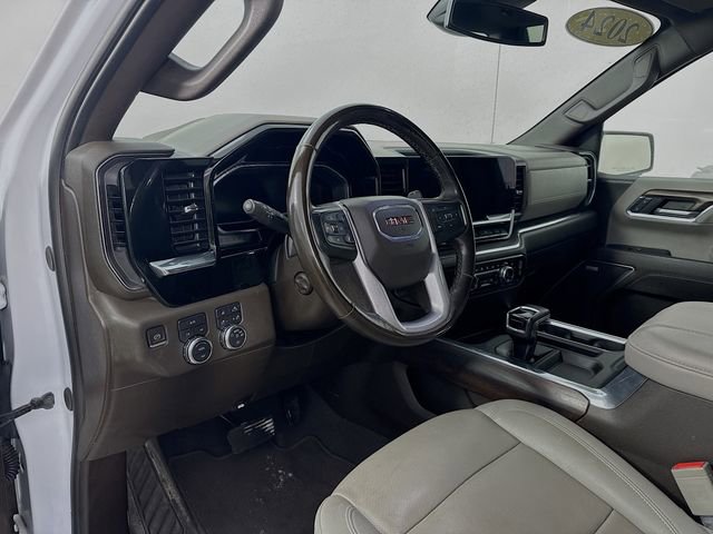 Used 2024 GMC Sierra 1500 SLT w/ SLT Premium Package image 9