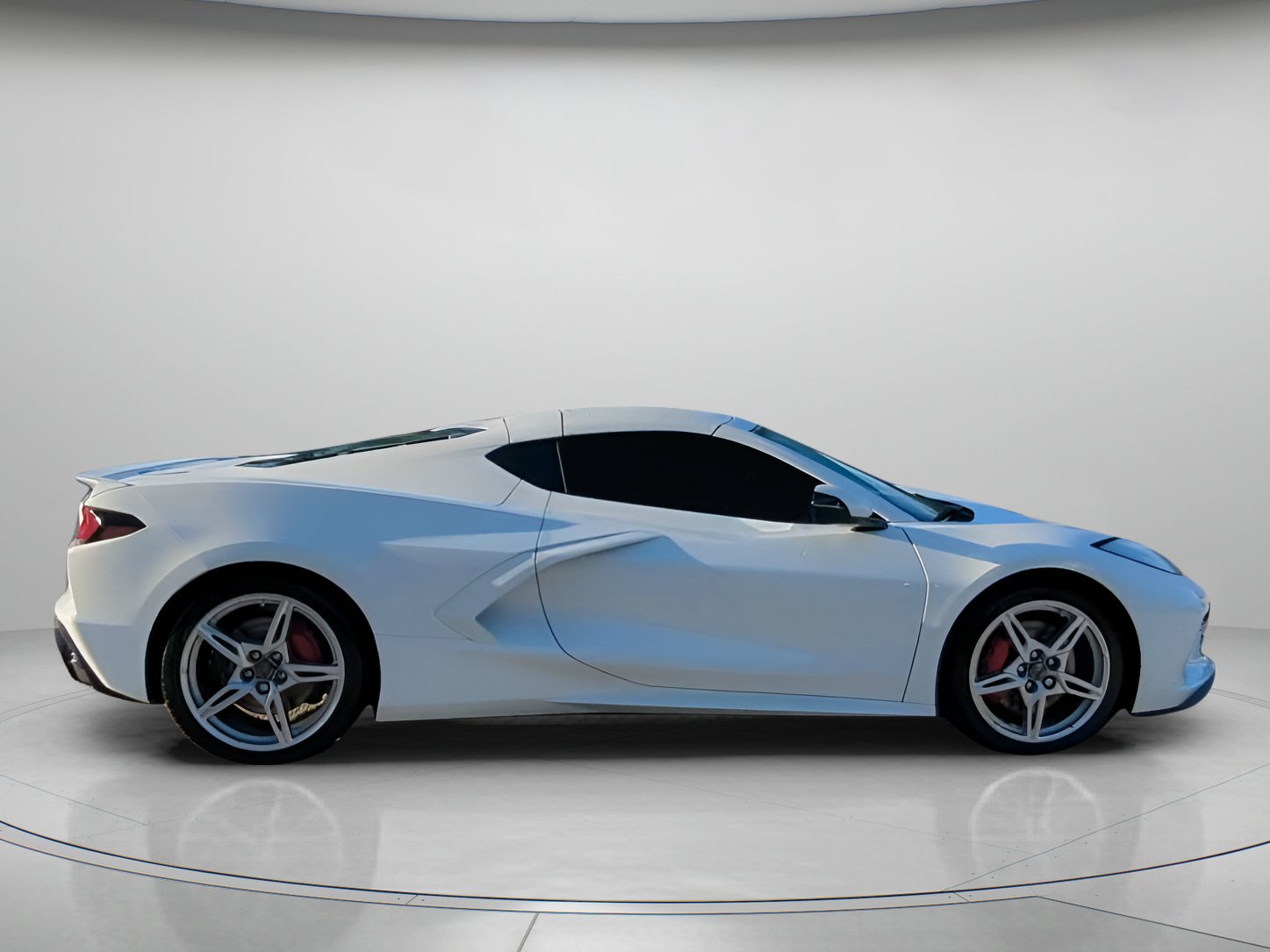 Used 2022 Chevrolet Corvette Stingray Preferred Cpe w/ Z51 Performance Package RWD image 32