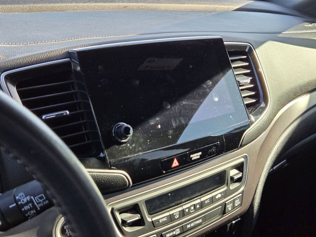 Used 2023 Honda Passport EX-L image 11