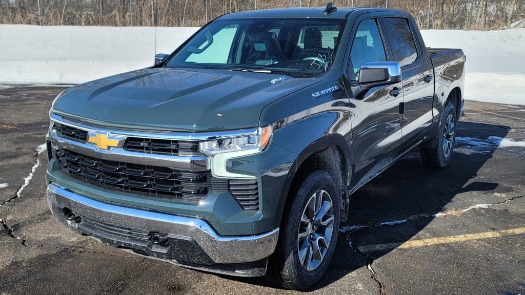 New 2026 Chevrolet Silverado 1500 LT image 3