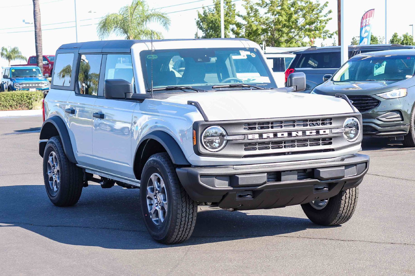 New 2026 Ford Bronco Big Bend AWD/4WD image 3