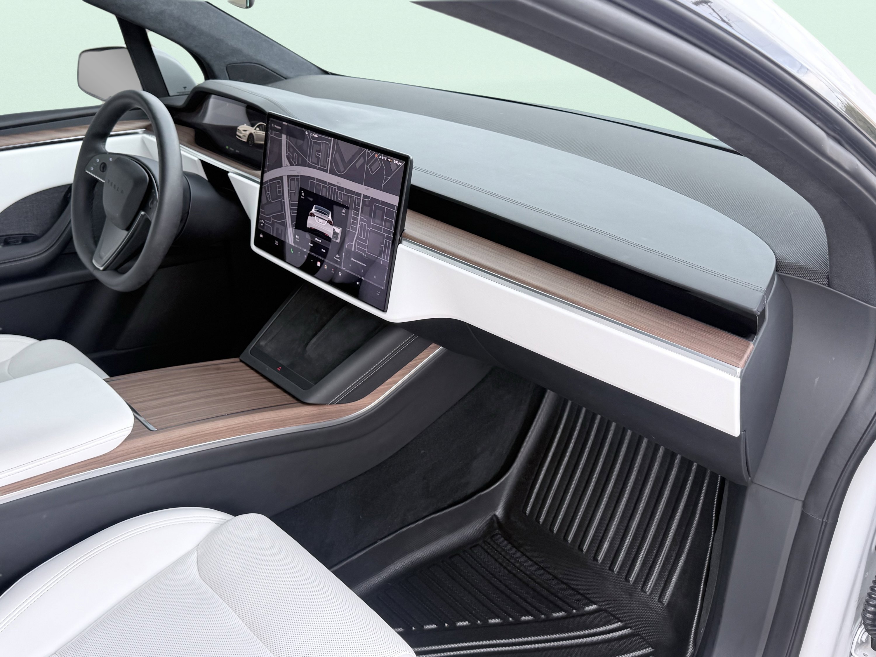 Used 2025 Tesla Model X Long Range image 43