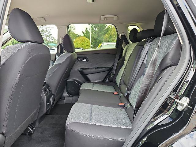 Certified 2023 Nissan Rogue SV AWD/4WD image 13