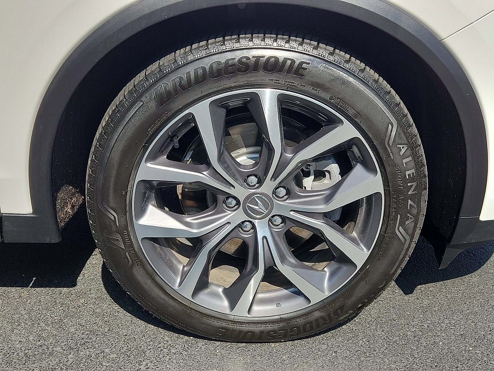 Used 2023 Acura MDX SH-AWD w/ Technology Package image 8