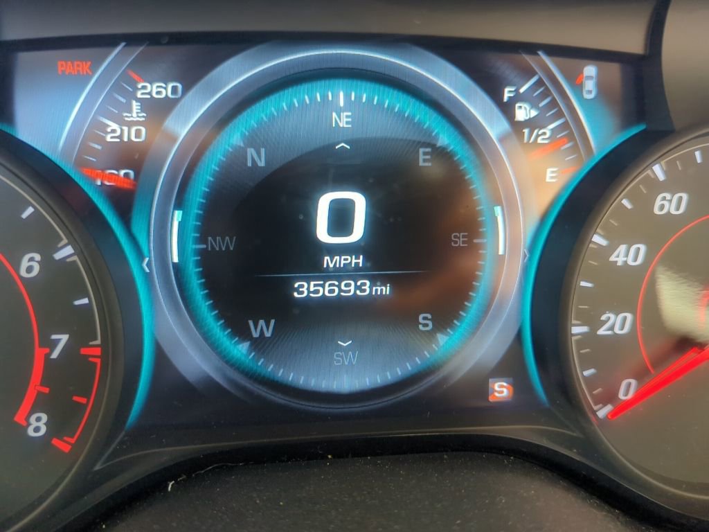 Used 2018 Chevrolet Camaro LT image 12