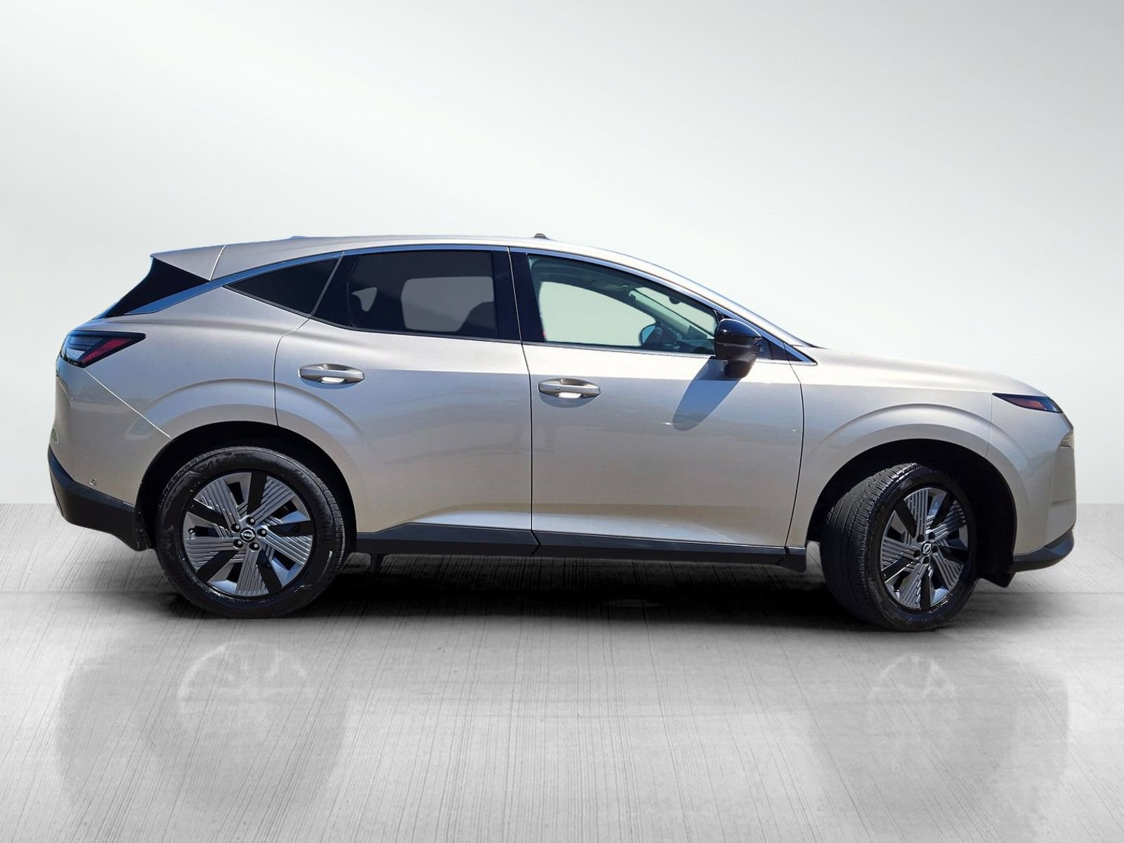 Used 2025 Nissan Murano SL w/ Cargo Package AWD/4WD image 3