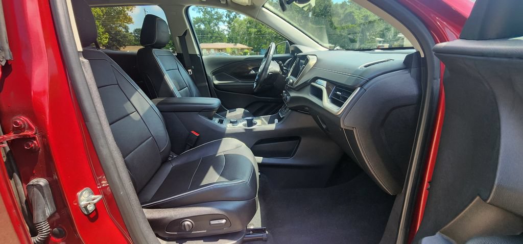 Used 2019 GMC Terrain Denali w/ Advanced Safety Package FWD image 25