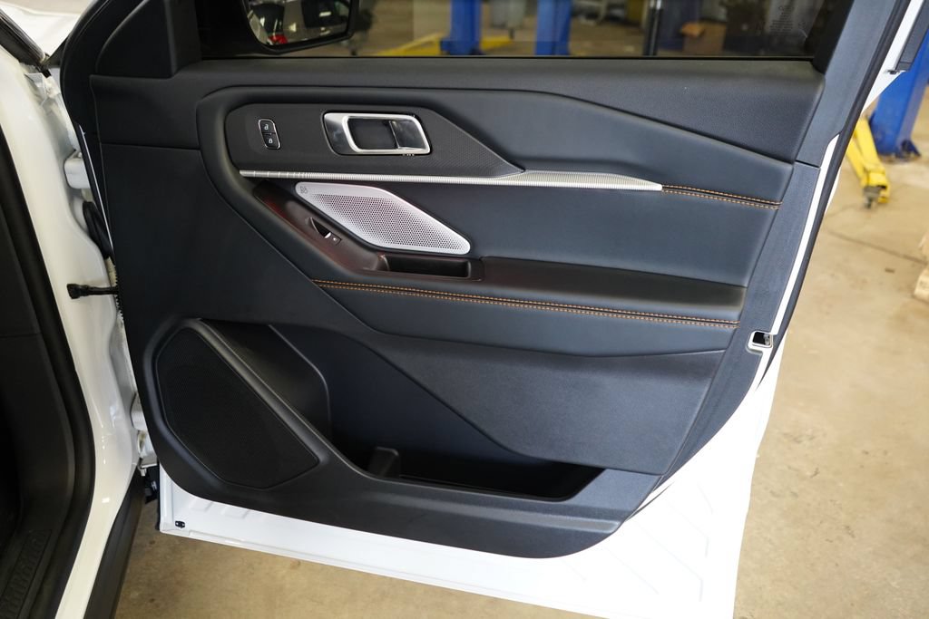 New 2026 Ford Explorer Tremor w/ Tremor Ultimate Package AWD/4WD image 19