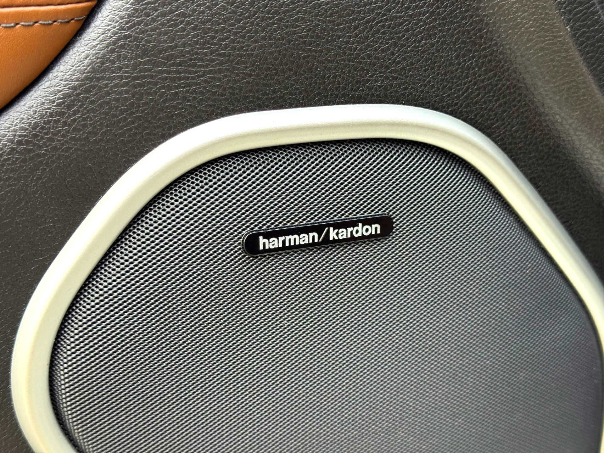 Used 2021 Jeep Grand Cherokee Summit w/ Platinum Series Group image 16