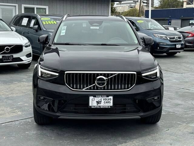 New 2024 Volvo XC40 B5 Plus w/ Climate Package AWD/4WD image 2