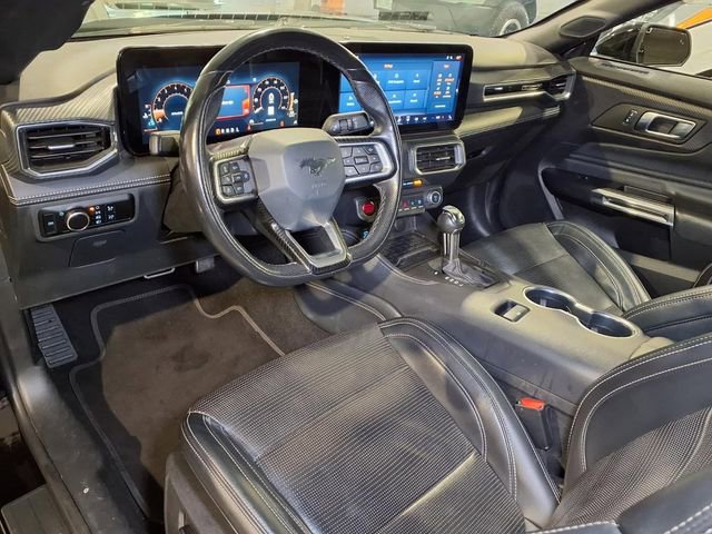Used 2024 Ford Mustang Premium RWD image 4