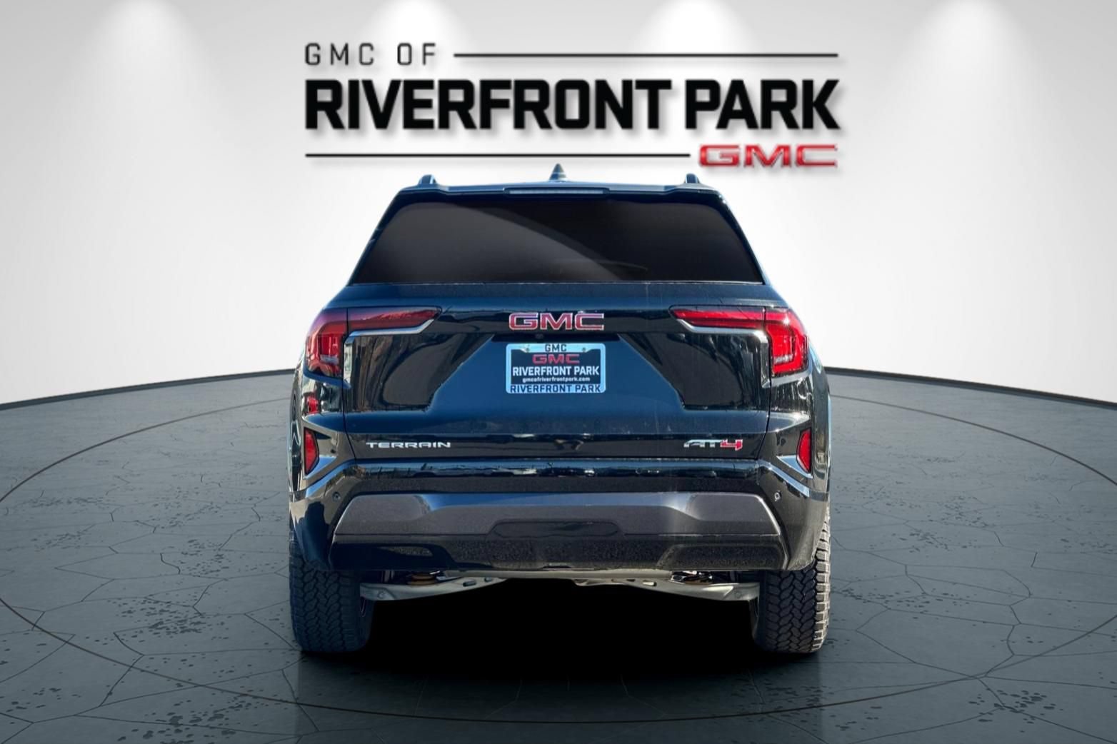 New 2026 GMC Terrain AT4 w/ Convenience Package III AWD/4WD image 4