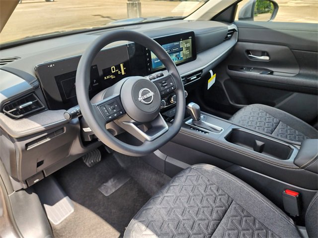 New 2025 Nissan Kicks SV image 10