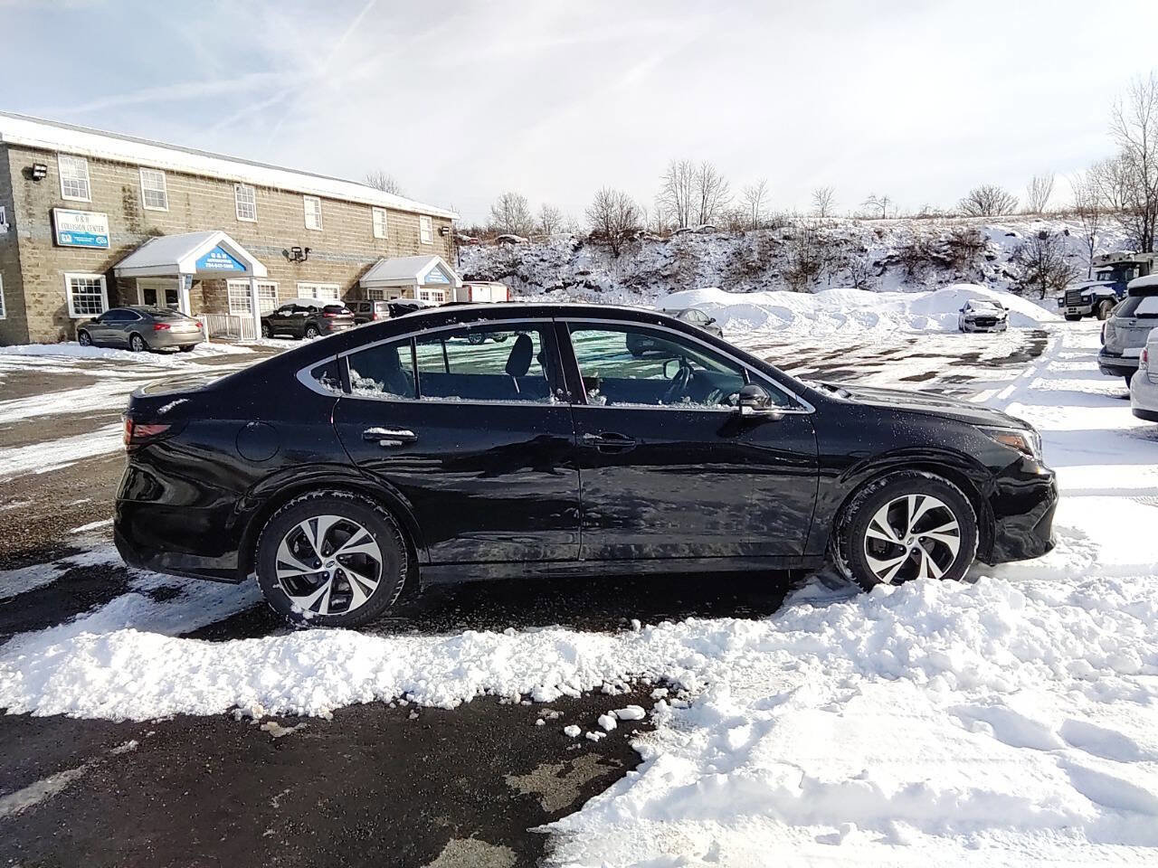 Used 2021 Subaru Legacy Premium image 6