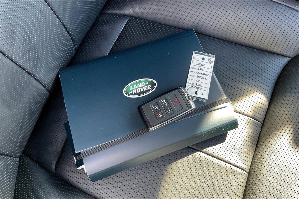 Used 2025 Land Rover Range Rover Sport Dynamic SE image 34