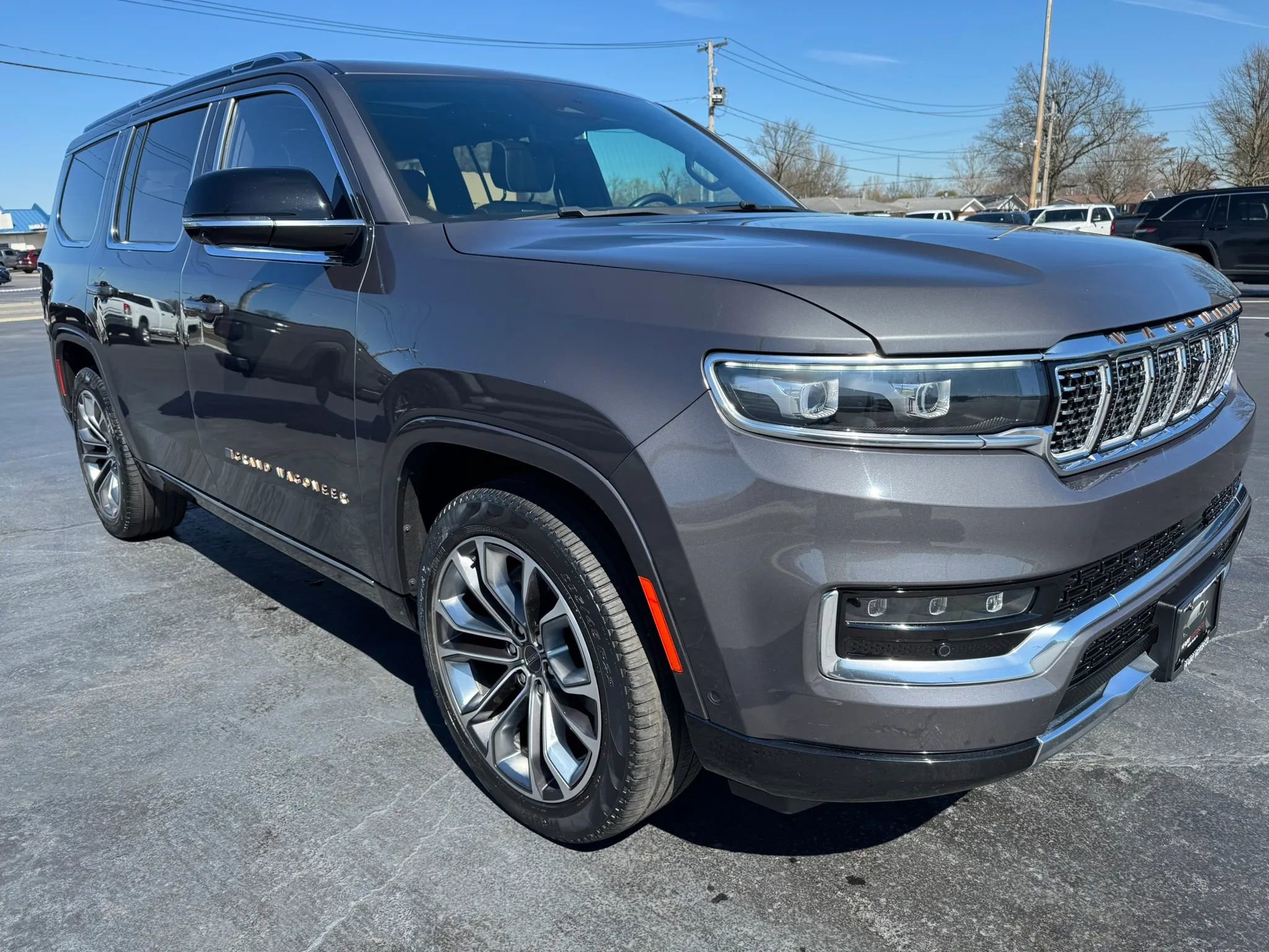 Used 2023 Jeep Grand Wagoneer Series III image 21