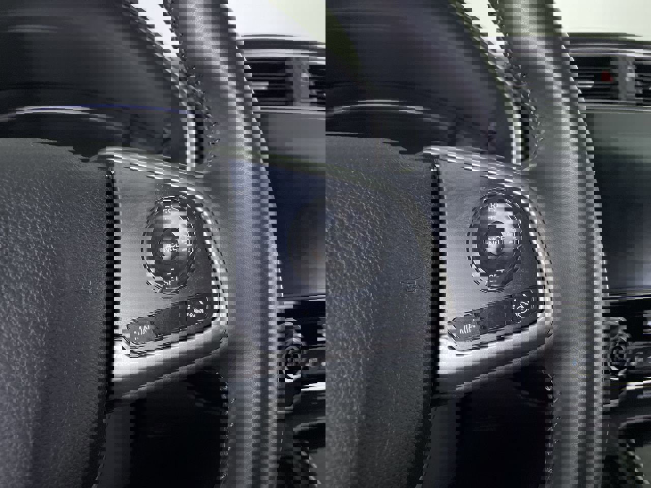 Used 2019 Honda CR-V EX-L image 29