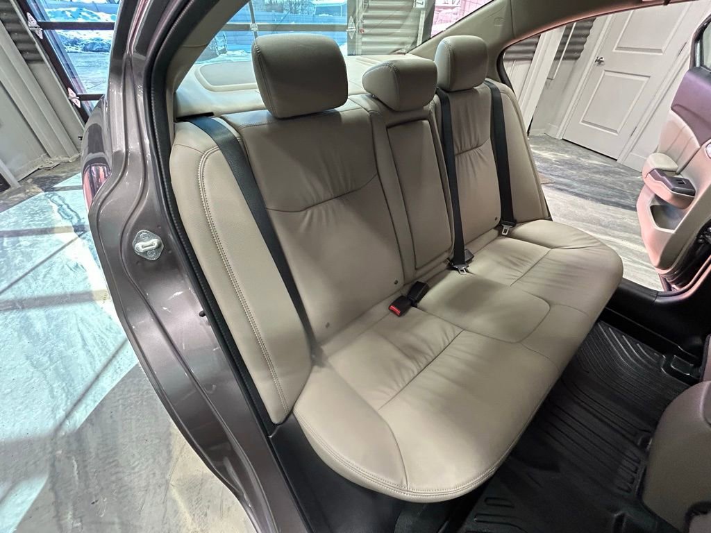 Used 2014 Honda Civic EX-L image 6