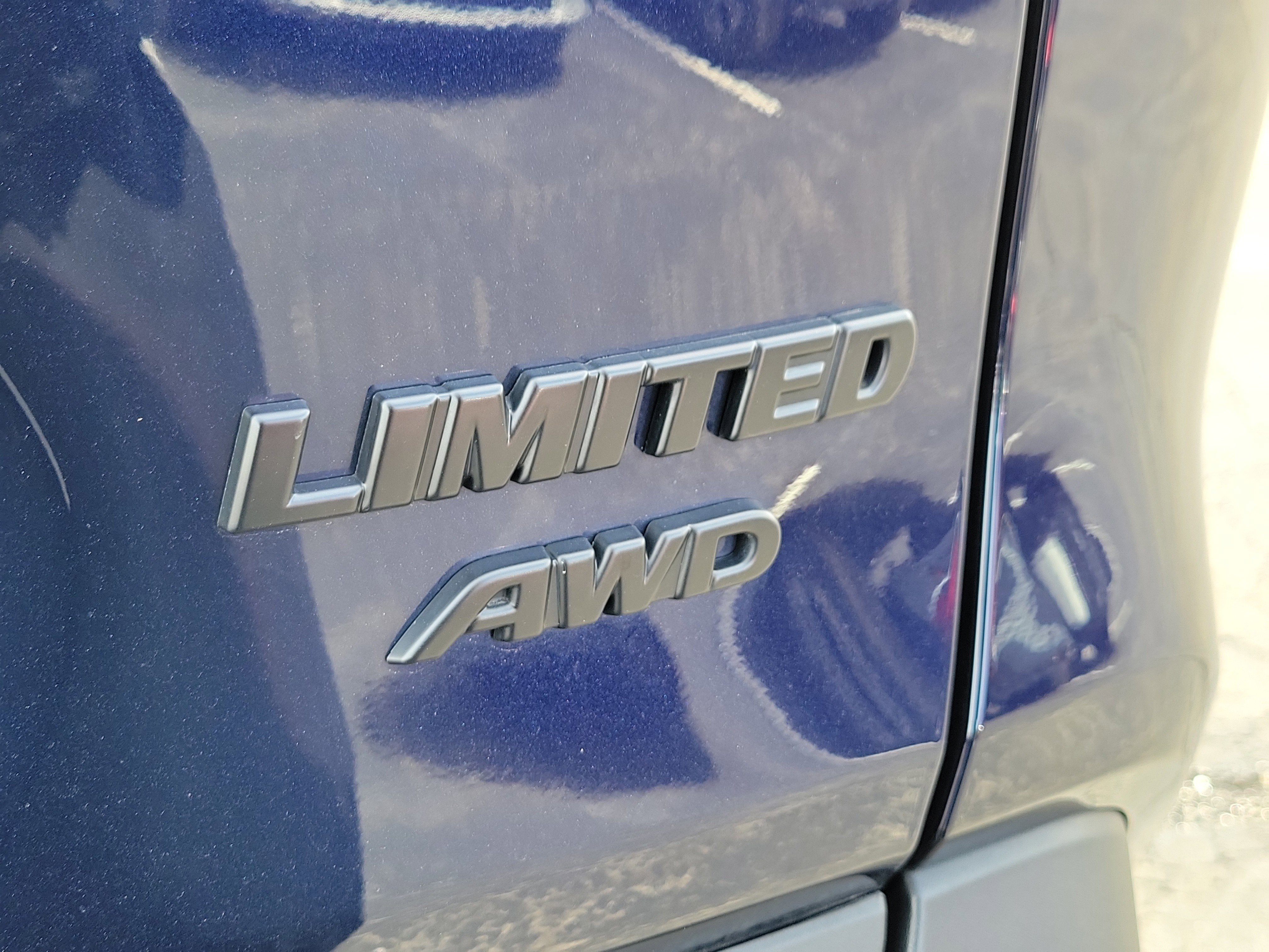 Used 2025 Toyota RAV4 Limited w/ Weather Package image 6