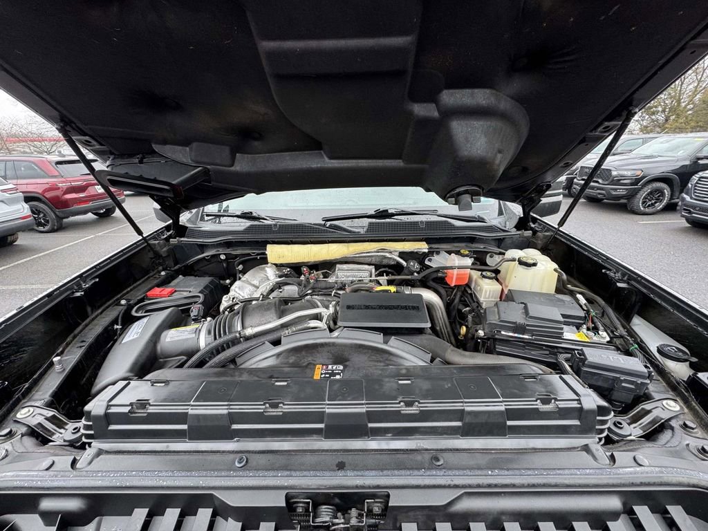 Used 2020 Chevrolet Silverado 2500 LTZ image 13