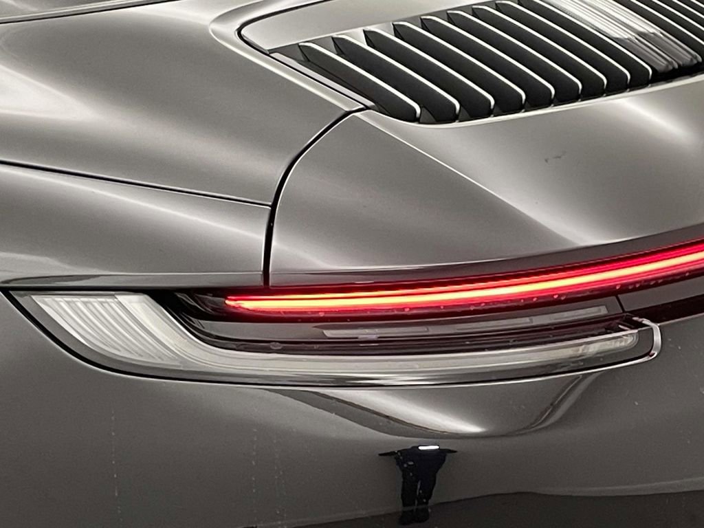 Certified 2022 Porsche 911 Targa 4S image 16