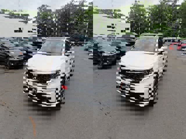 Used 2023 Kia Sorento SX Prestige w/ Panoramic Sunroof Package