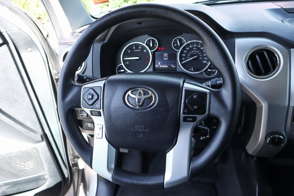Used 2017 Toyota Tundra SR5 image 22