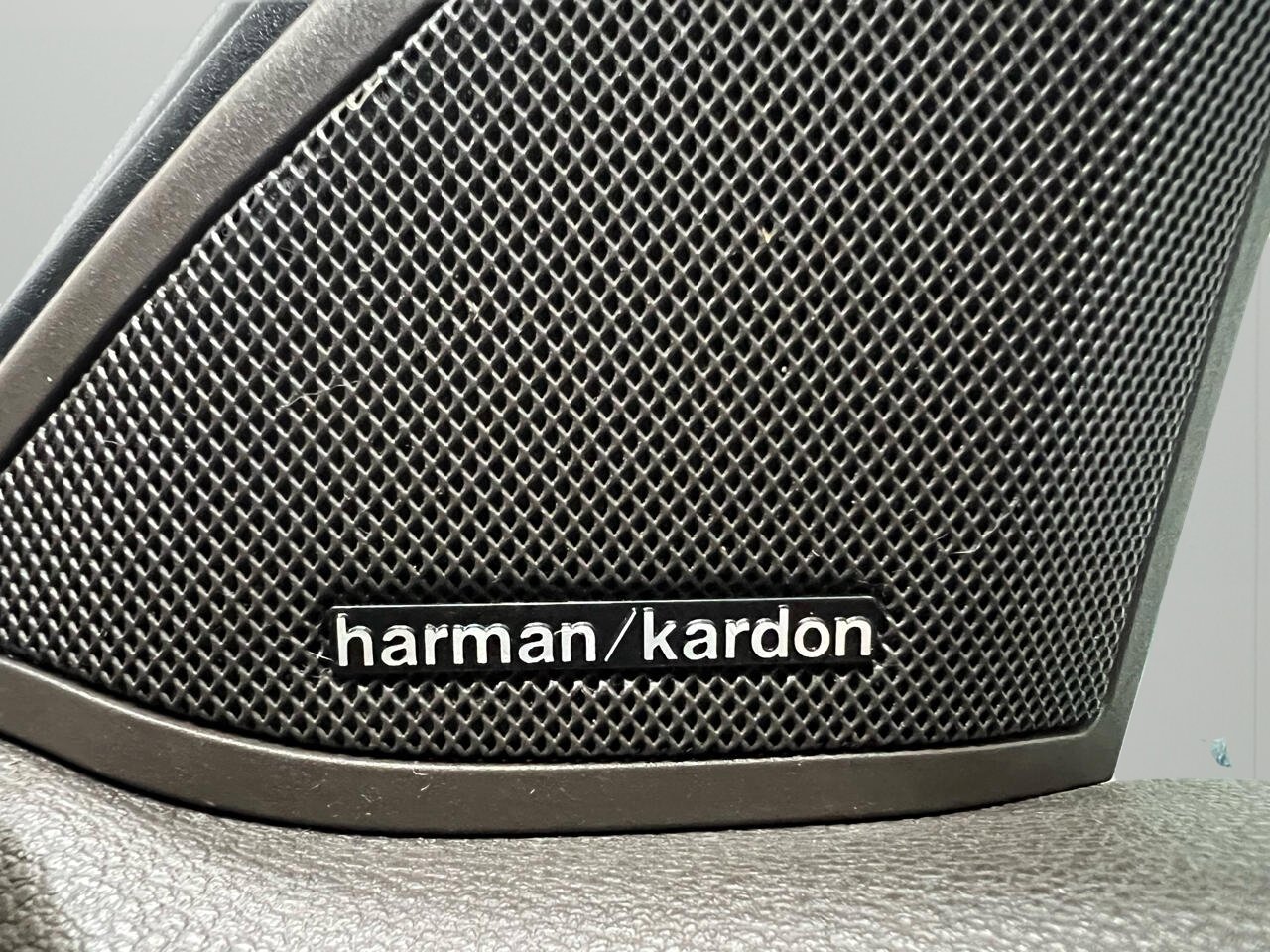 Used 2011 Mercedes-Benz E 350 4MATIC Wagon image 23