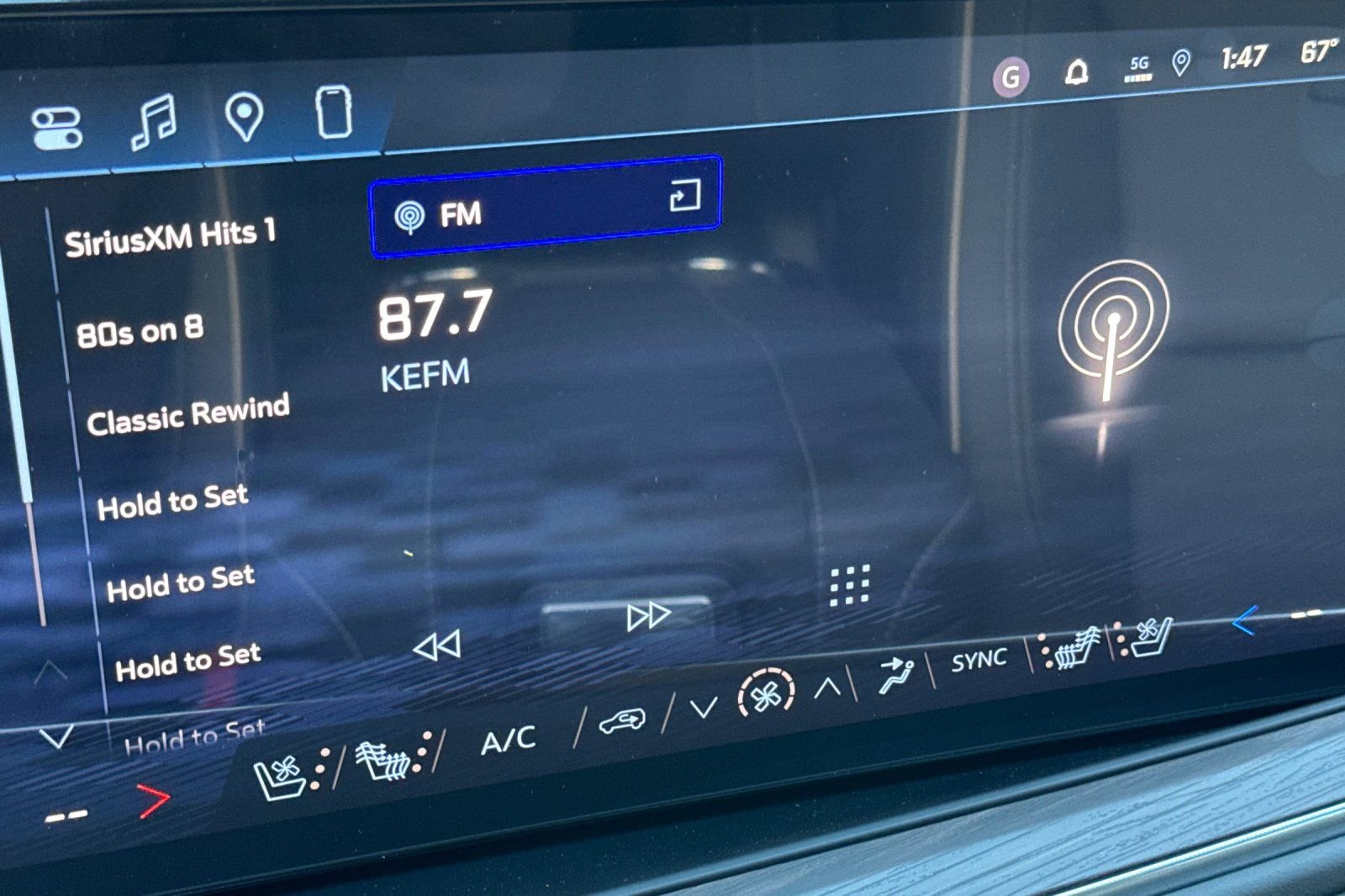 New 2026 Chevrolet Suburban Premier image 18