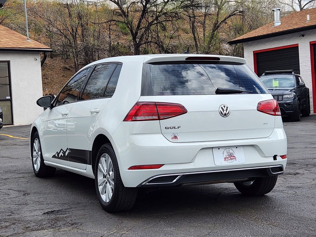 Used 2020 Volkswagen Golf 4-Door image 9