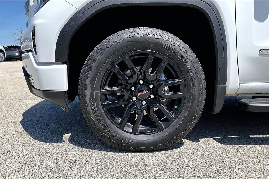 Used 2024 GMC Sierra 1500 Elevation w/ Elevation Premium Package AWD/4WD image 10