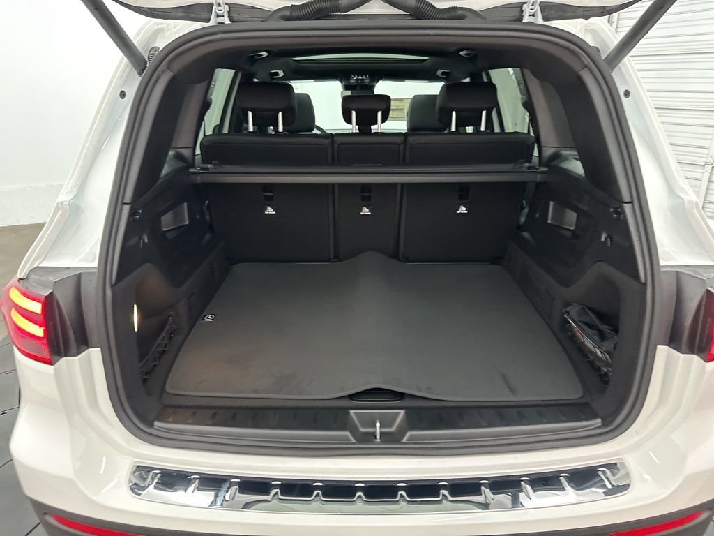 New 2026 Mercedes-Benz GLB 250 4MATIC image 25