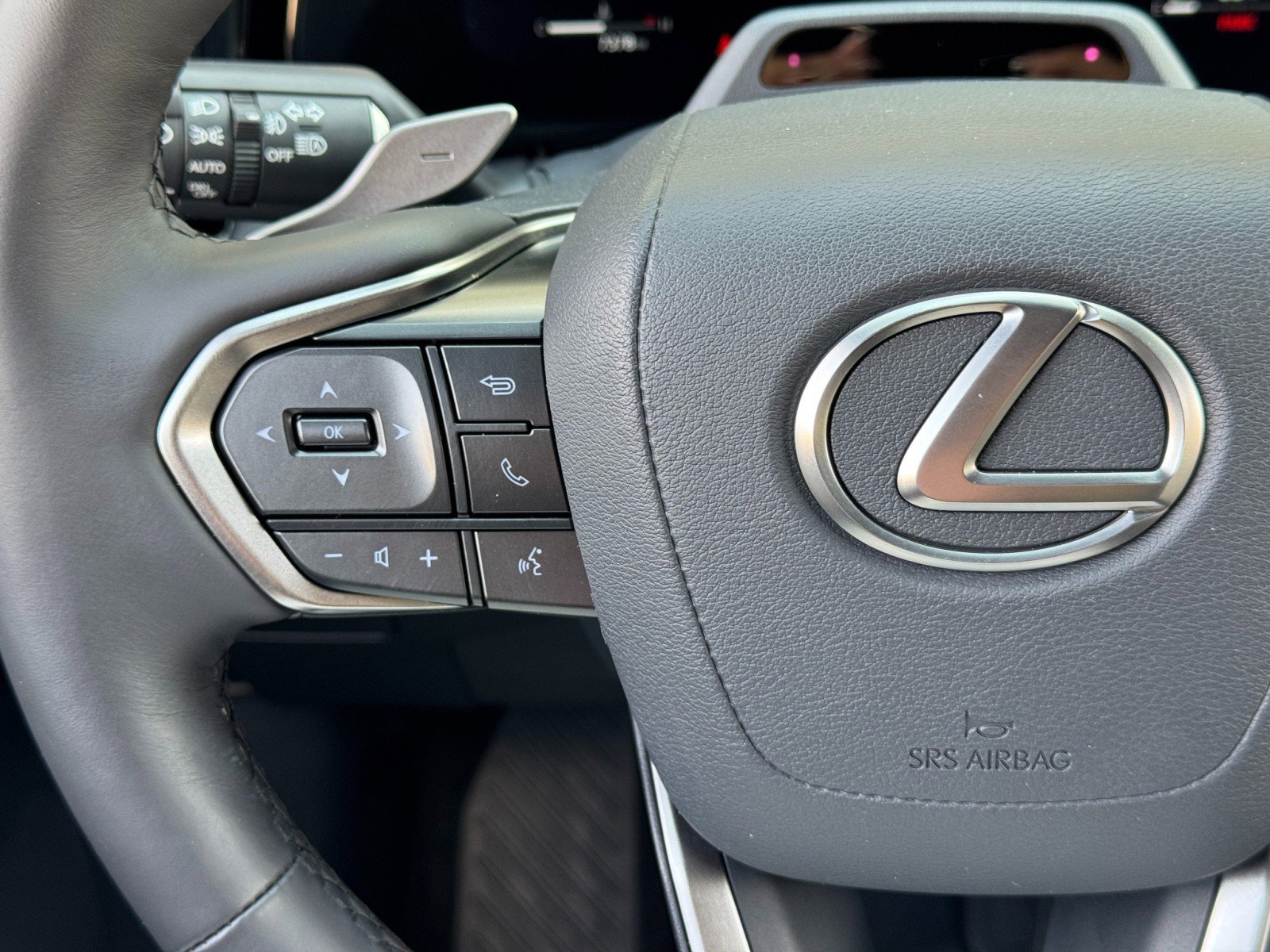 Used 2025 Lexus TX 350 AWD w/ Technology Package image 22