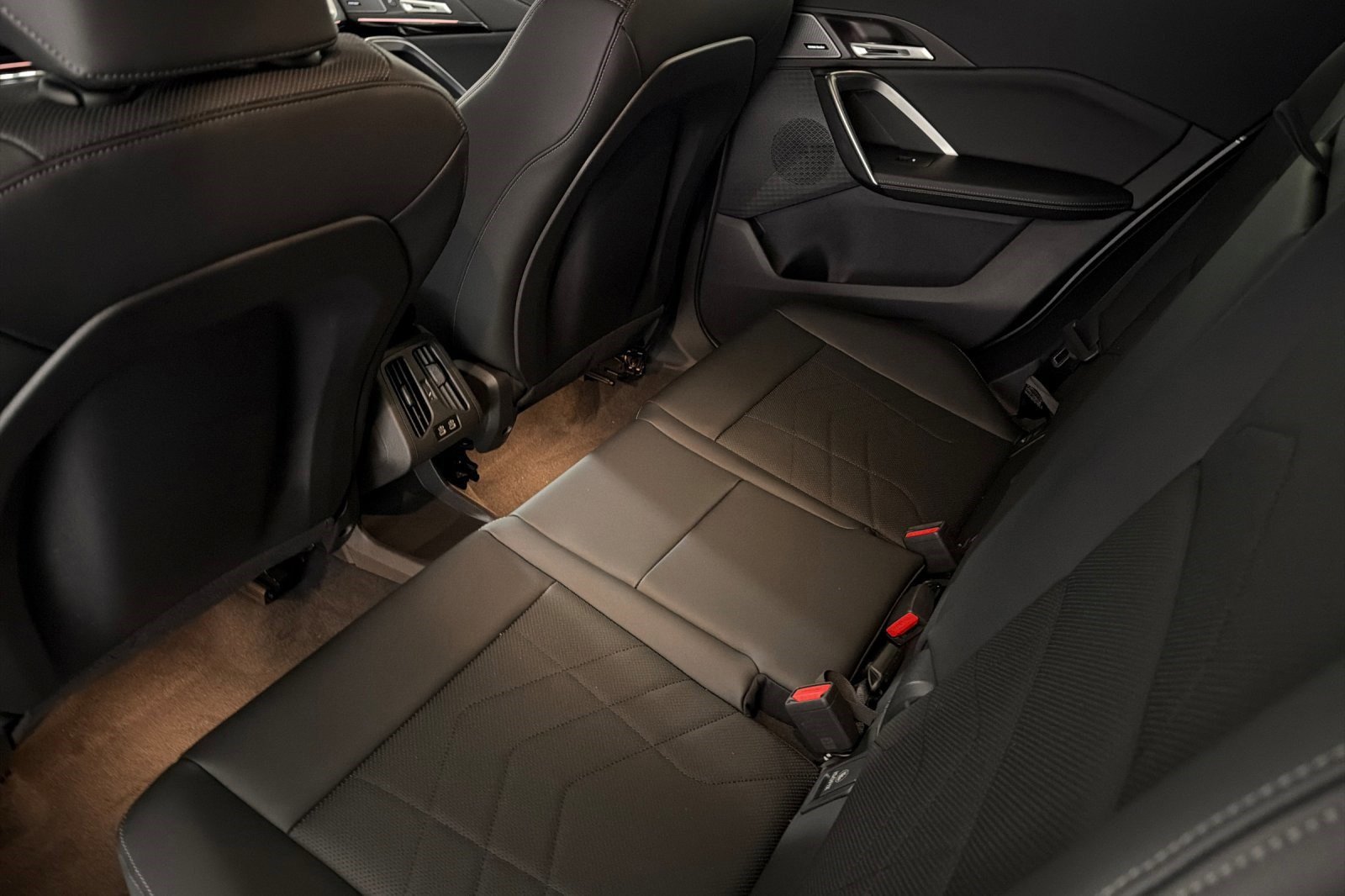 New 2026 BMW X2 xDrive28i w/ Technology Package image 19