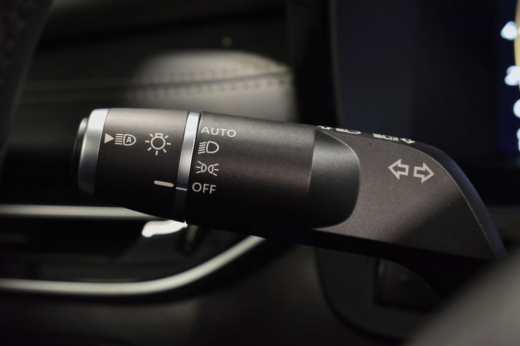 New 2026 INFINITI QX60 Luxe w/ Family Package image 17