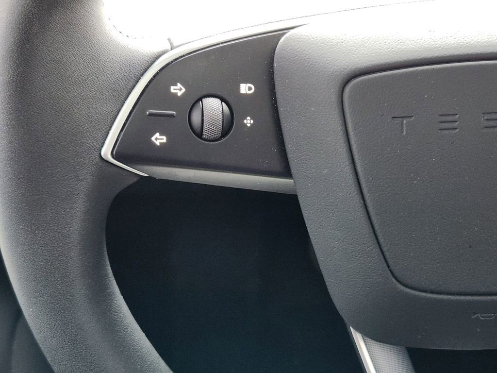 Used 2025 Tesla Model 3 Long Range RWD image 27