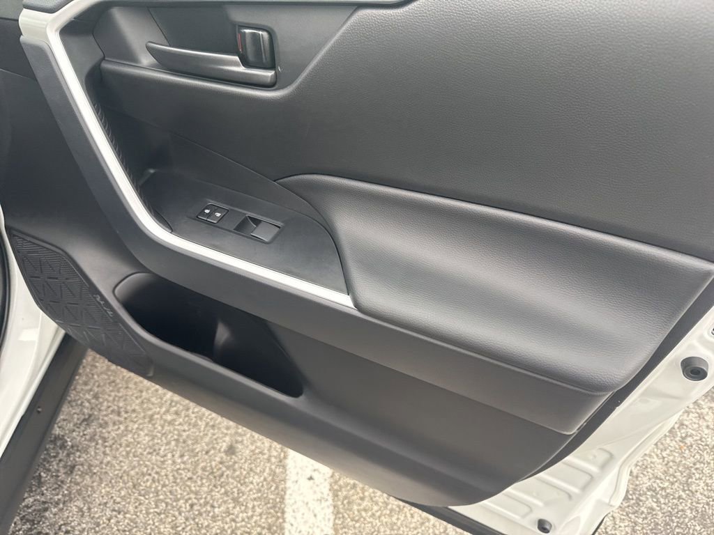 Used 2025 Toyota RAV4 LE image 36