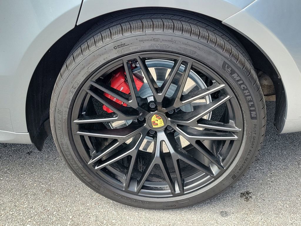 Certified 2022 Porsche Macan GTS AWD/4WD image 11