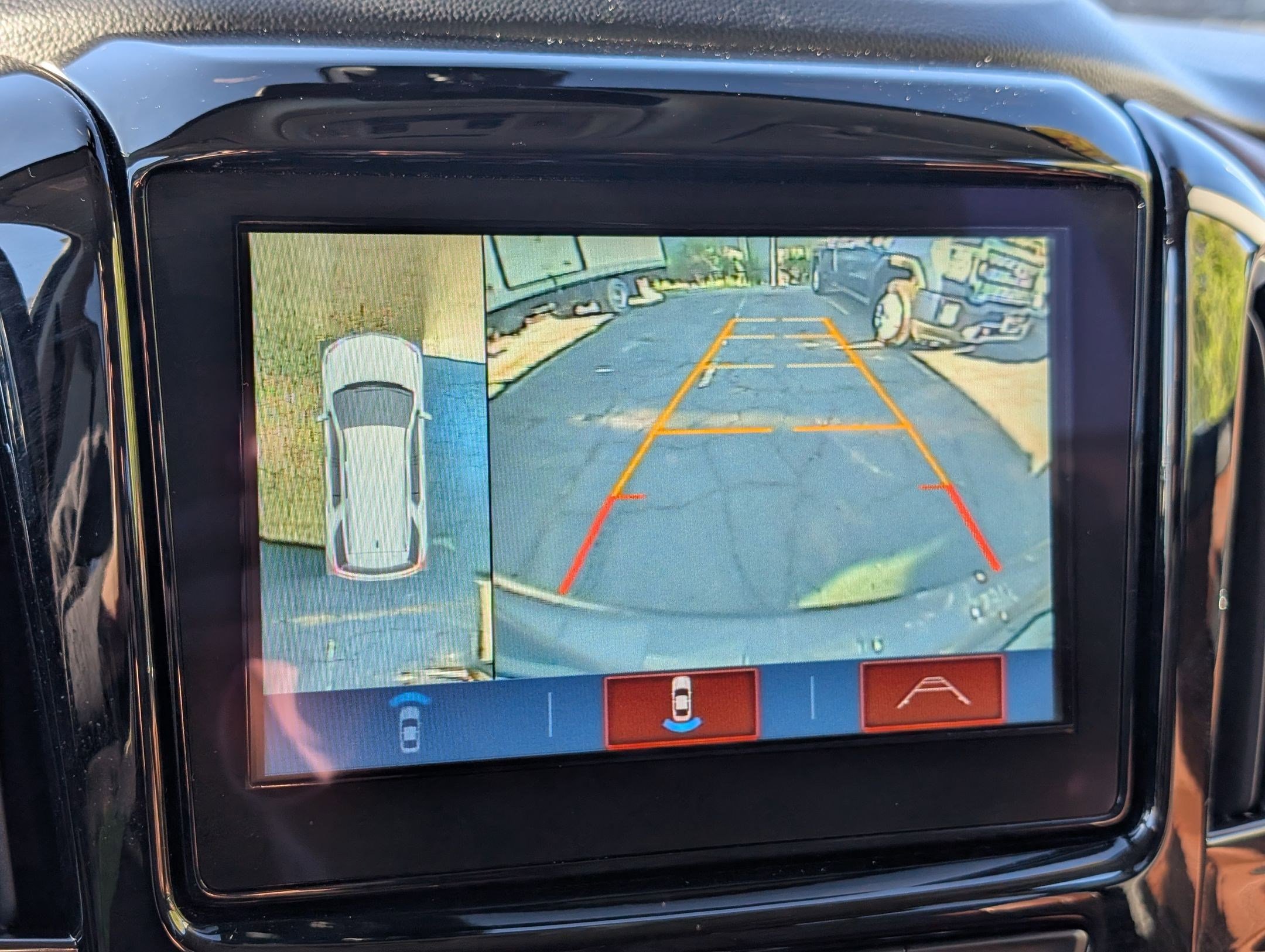 Used 2019 Chevrolet Traverse High Country w/ LPO, Floor Liner Package AWD/4WD image 20