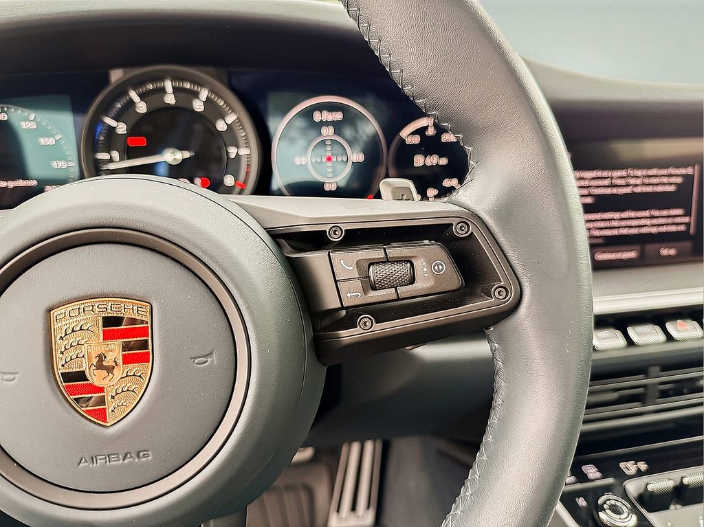 Used 2024 Porsche 911 Targa 4 w/ Premium Package image 23