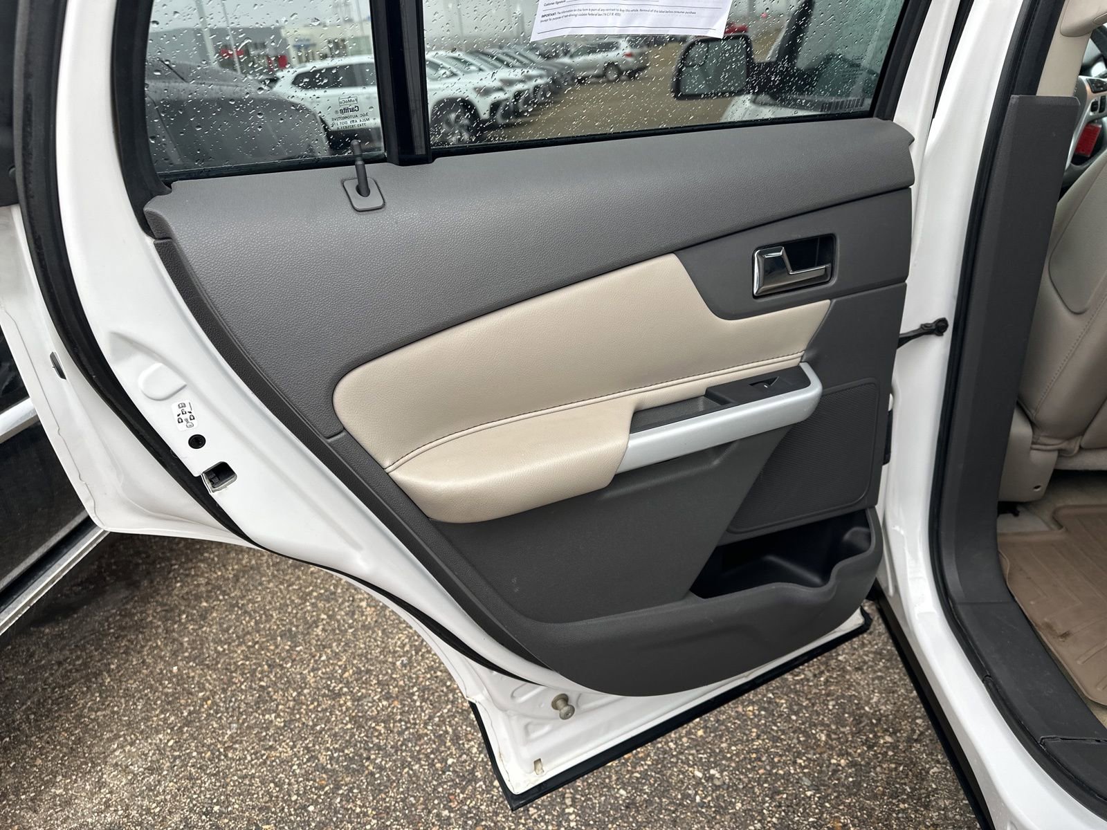 Used 2011 Ford Edge SEL w/ 202A Rapid Spec Order Code AWD/4WD image 25