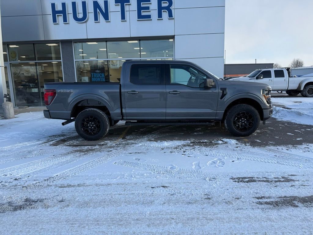 New 2026 Ford F150 XLT w/ XLT Black Appearance Package image 34