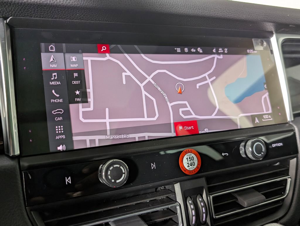 New 2026 Porsche Macan image 34