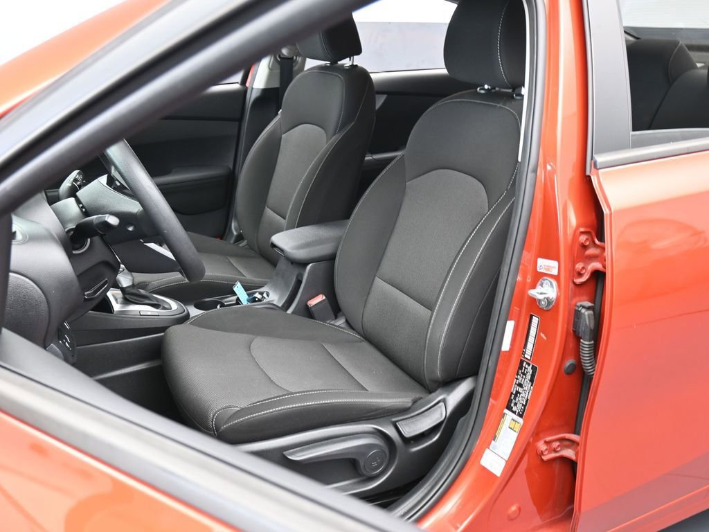 Used 2023 Kia Forte LXS w/ LXS Technology Package image 10