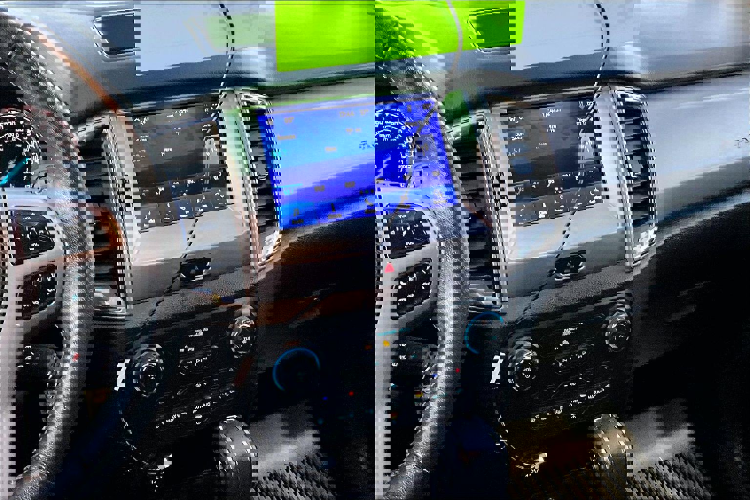 Used 2023 Ford Ranger XLT w/ Equipment Group 301A Mid image 6