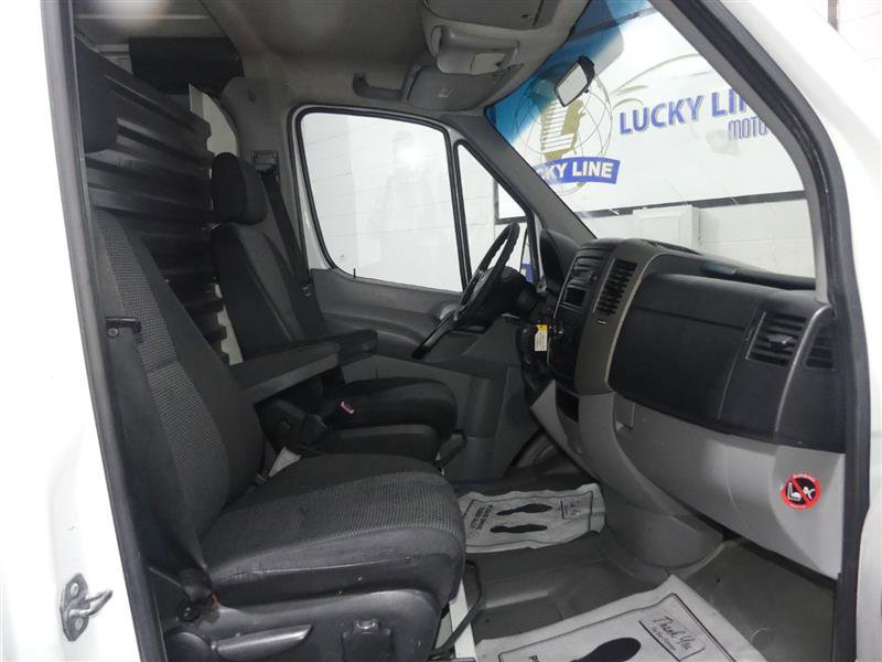 Used 2012 Mercedes-Benz Sprinter 2500 image 18