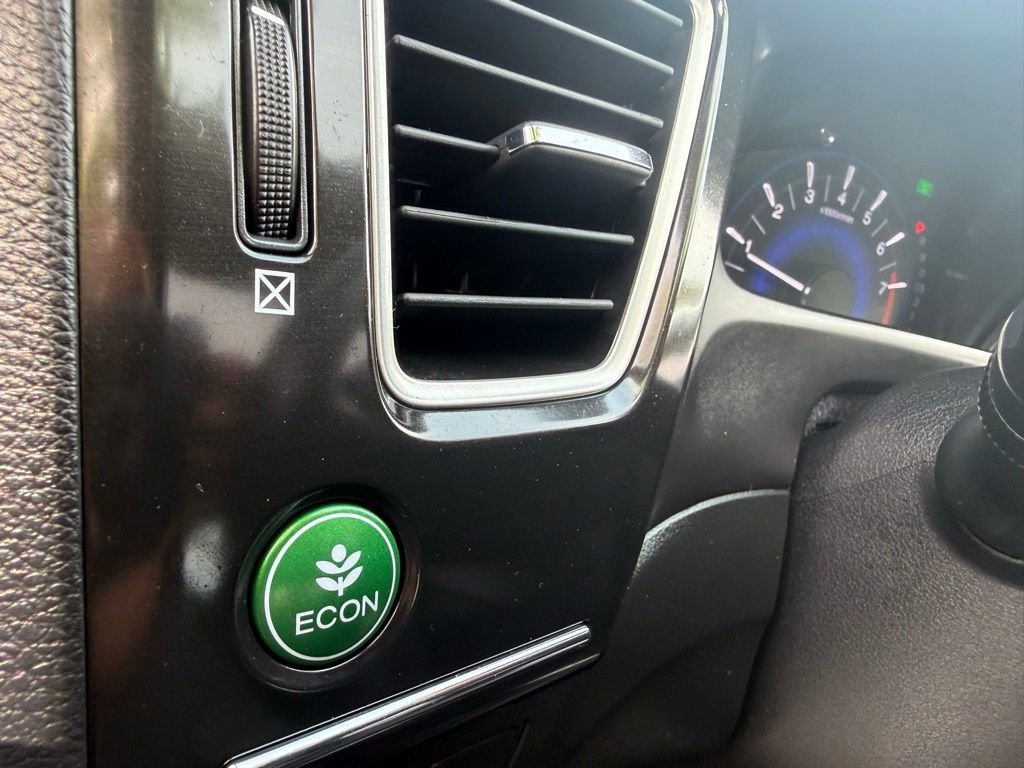 Used 2013 Honda Civic EX-L image 61