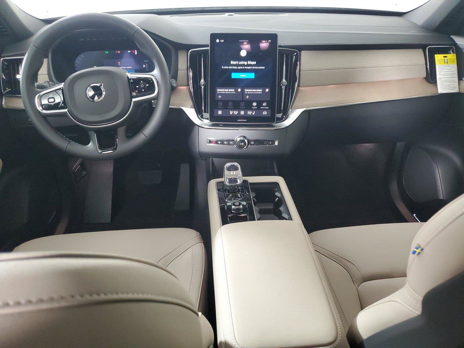 New 2026 Volvo XC90 T8 Plus w/ Protection Package Premier AWD/4WD image 15
