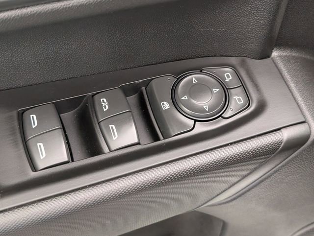 Used 2022 Chevrolet Silverado 1500 Custom image 12