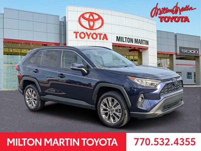 Used 2019 Toyota RAV4 XLE Premium video 1